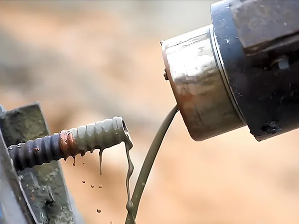 Sistema de barra autoperforante